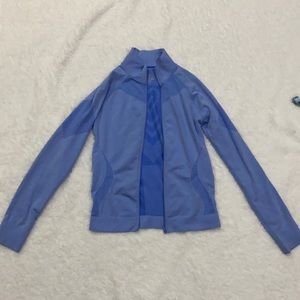 Blue athletic jacket💙🤍